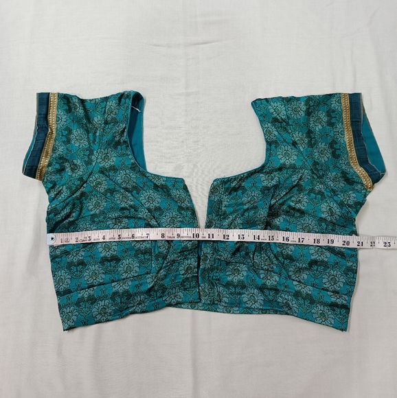 Soft silk saree - Picture 5 of 6